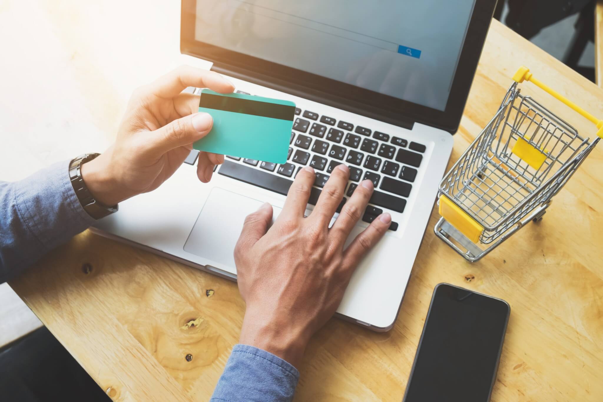 11 Practical tips to increase your e-commerce sales